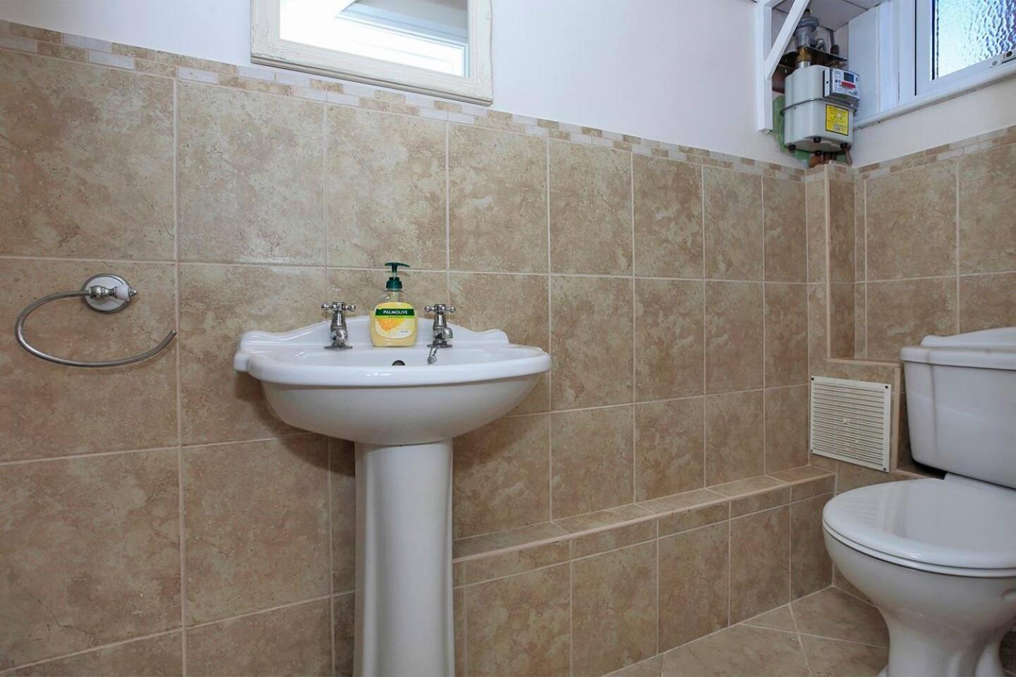 Lincoln Gate House Entertainment Room Hot Tub! Πήτερμπορο Εξωτερικό φωτογραφία