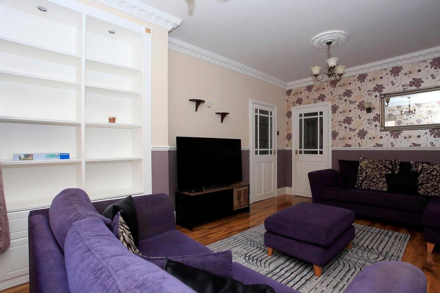 Lincoln Gate House Entertainment Room Hot Tub! Πήτερμπορο Εξωτερικό φωτογραφία