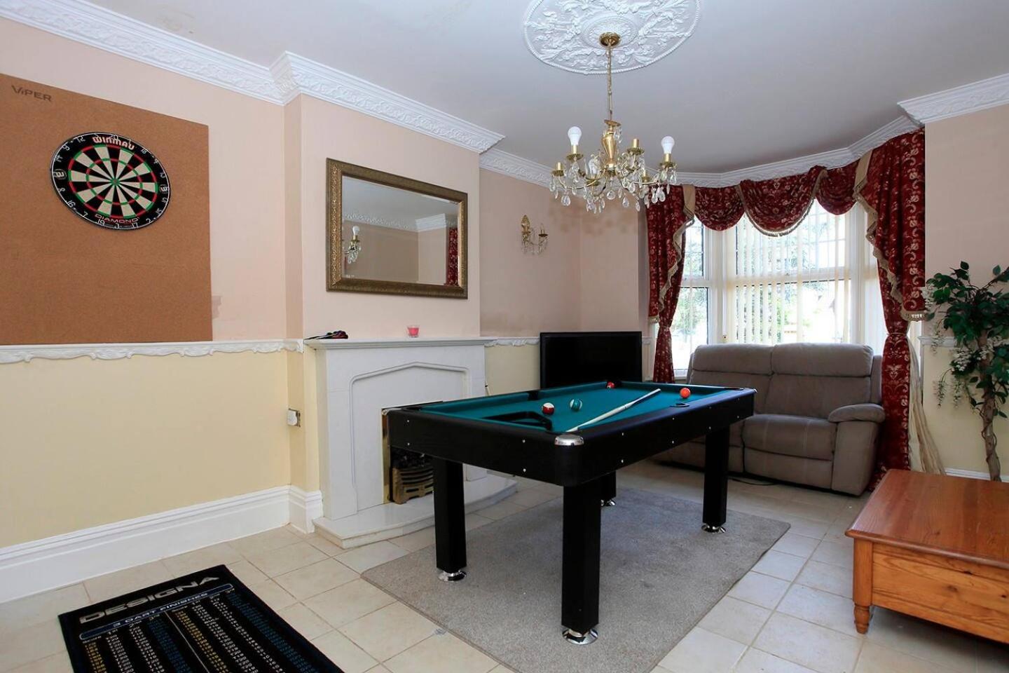 Lincoln Gate House Entertainment Room Hot Tub! Πήτερμπορο Εξωτερικό φωτογραφία